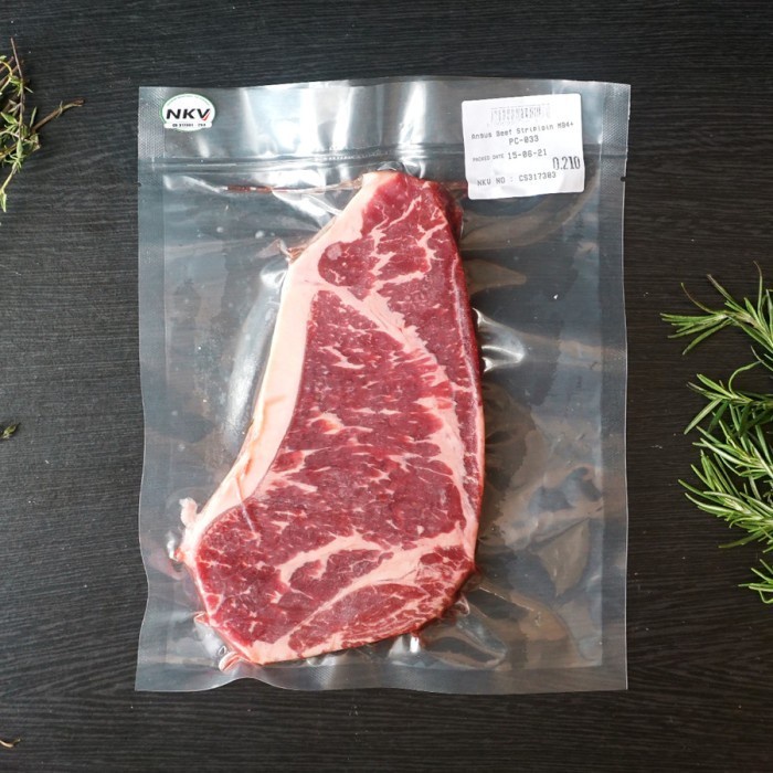 

Ebony Black Australian Black Angus Beef Sirloin Steak MB4+ 200gr