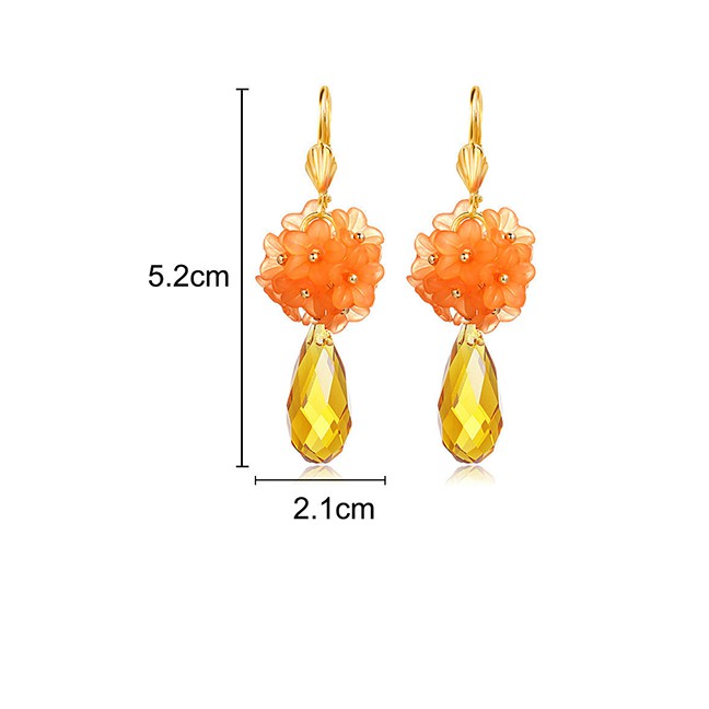 LRC Anting Tusuk Fashion Gold Drop-shaped Flower Earrings D23522