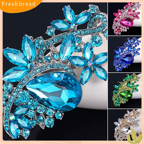 [ TERLARIS]Waterdrop Flower Brooch Pin Rhinestone Crystal Brooches Bouquet Wedding Jewelry