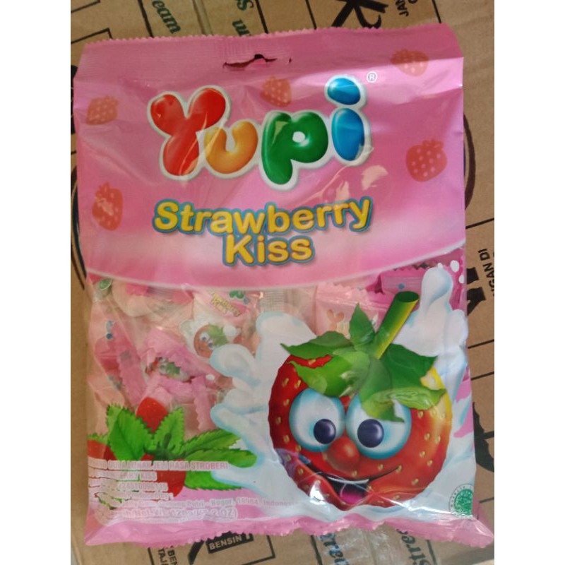 

Yupi Strawberry Kiss 120gram (50pcs)