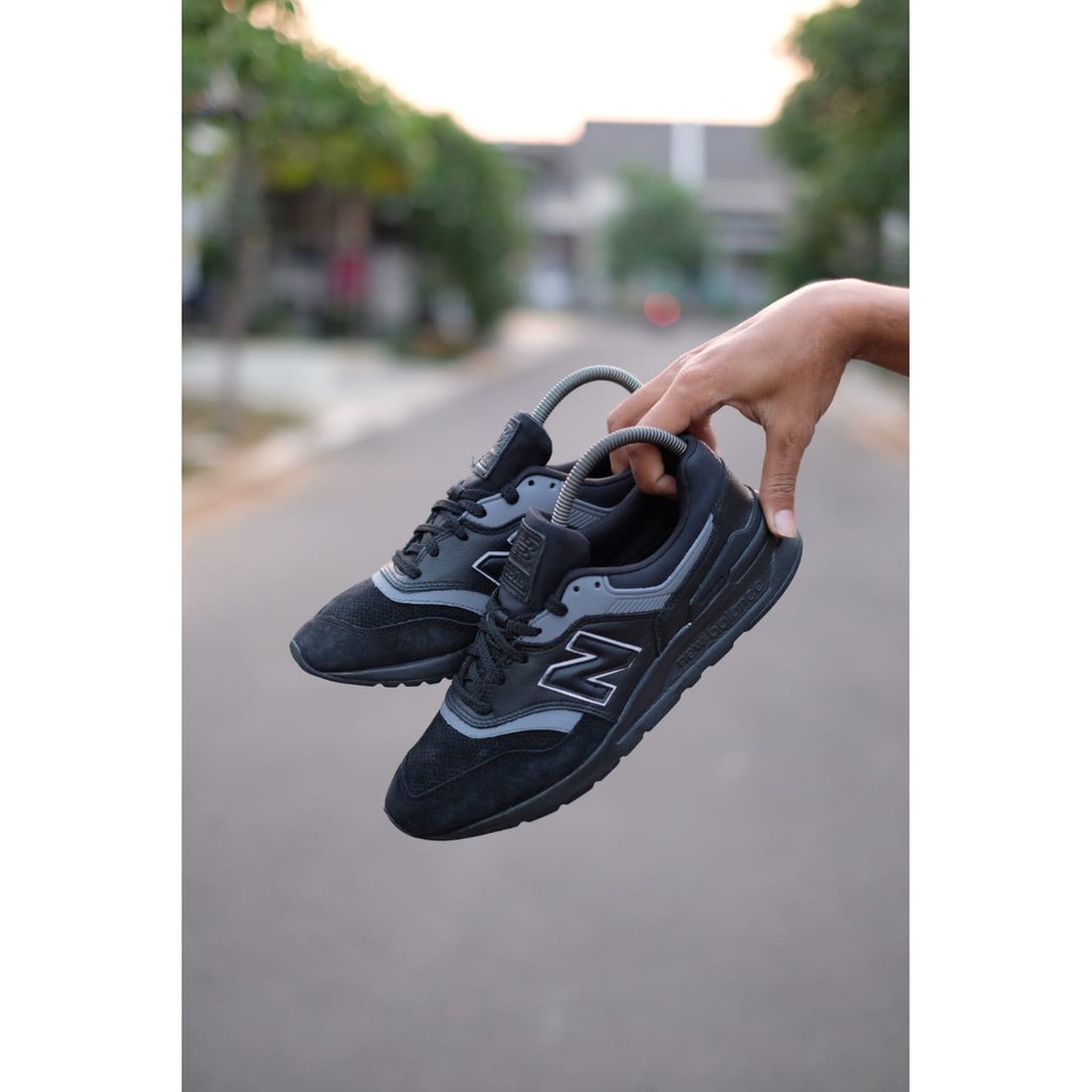Sepatu Original New Balance 997 HXE