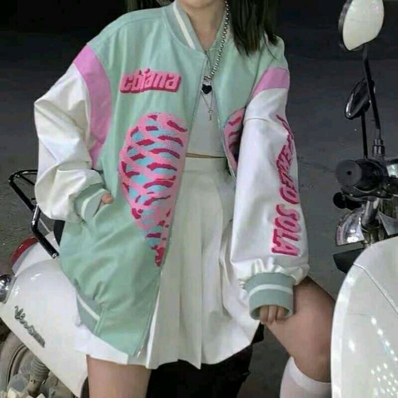 Jaket Tengkorak Hati