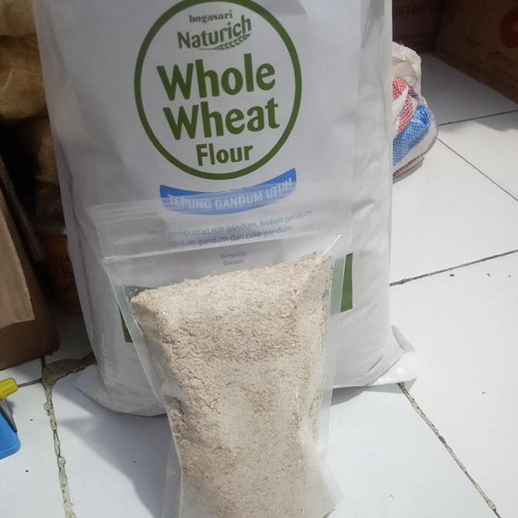 

[45548] Whole Wheat Flour / tepung gandum kasar 1 kg