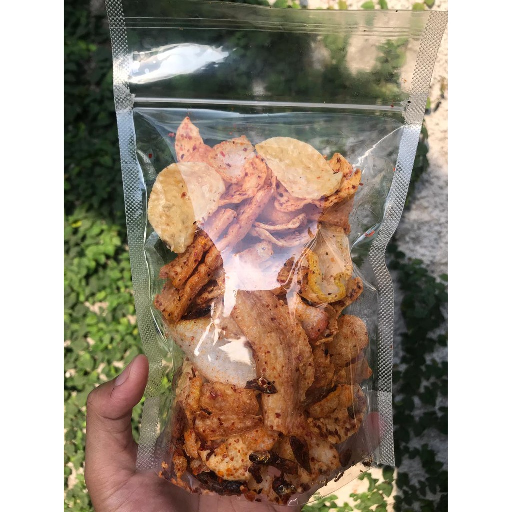 

Kerupuk Sambalado masik pedas