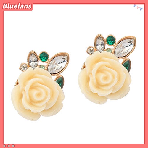 Bluelans Anting Stud Desain Bunga Mawar Aksen Berlian Imitasi Gaya Retro Elegan Untuk Wanita