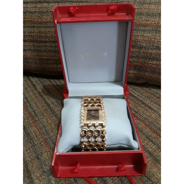 Jam tangan wanita Guess/Preloved jam tangan wanita branded/jam wanita bermerk/jam wanita bermerek mu