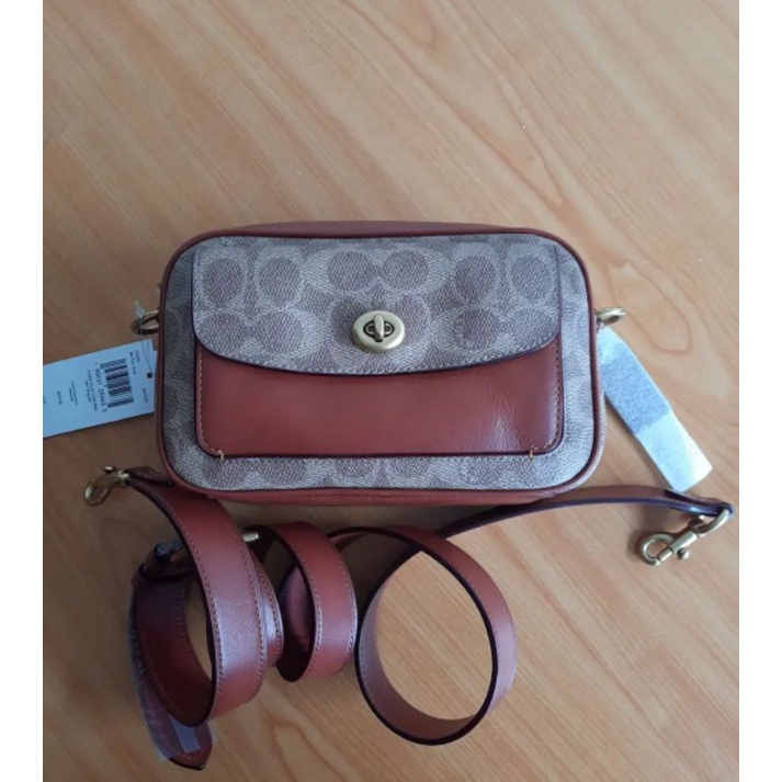 Coach Willow Signature Camera Bag