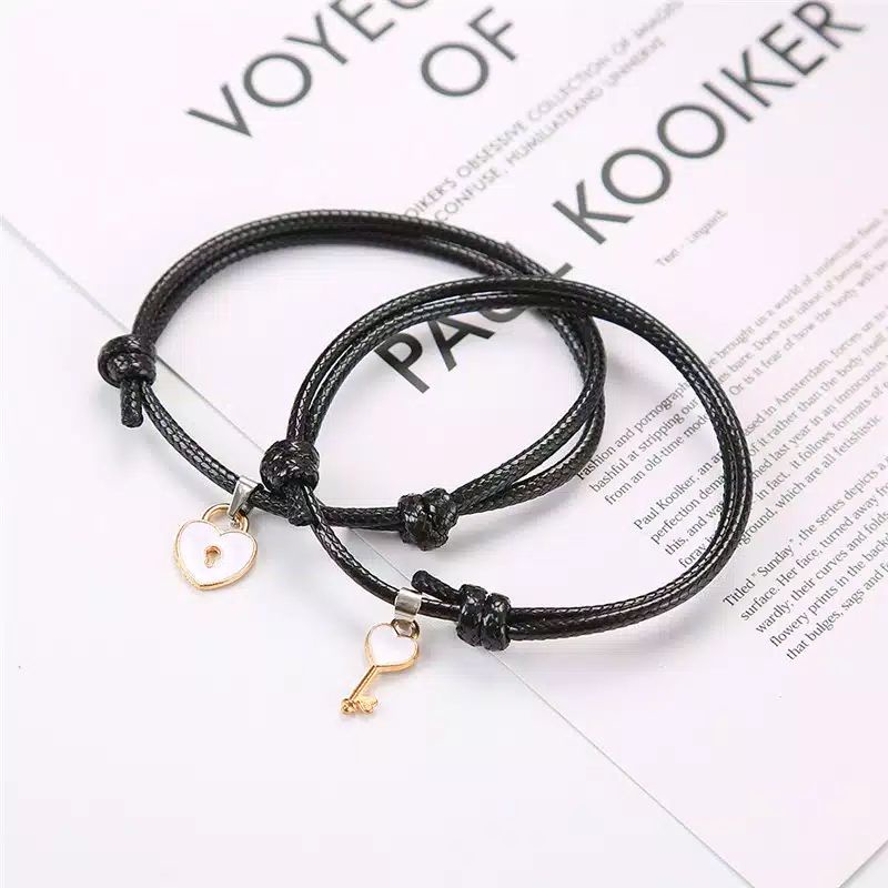 WA132 Sepasang Gelang Couple Key and Chain by Wynter Craft