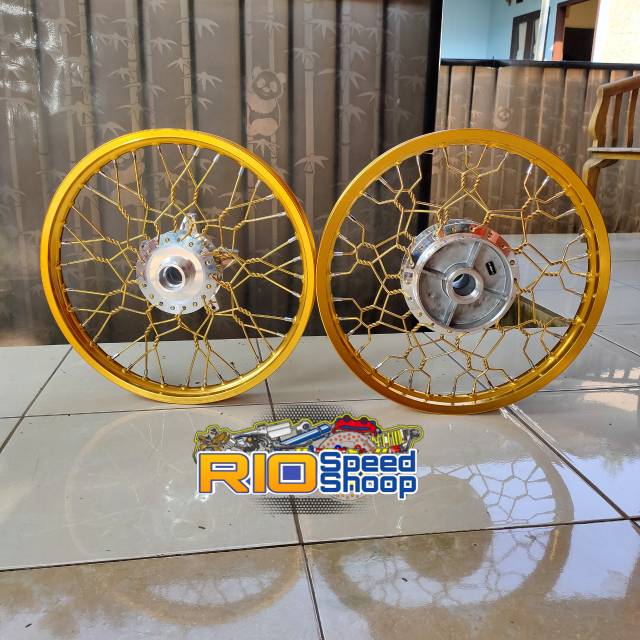 Velg Paketan Cb150R New Jari-Jari Kepang