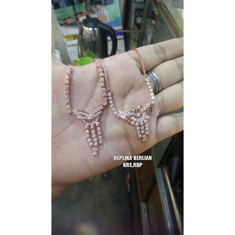 Bisa cod:Kalung/tura replika berlian full diamond,warna rose gold