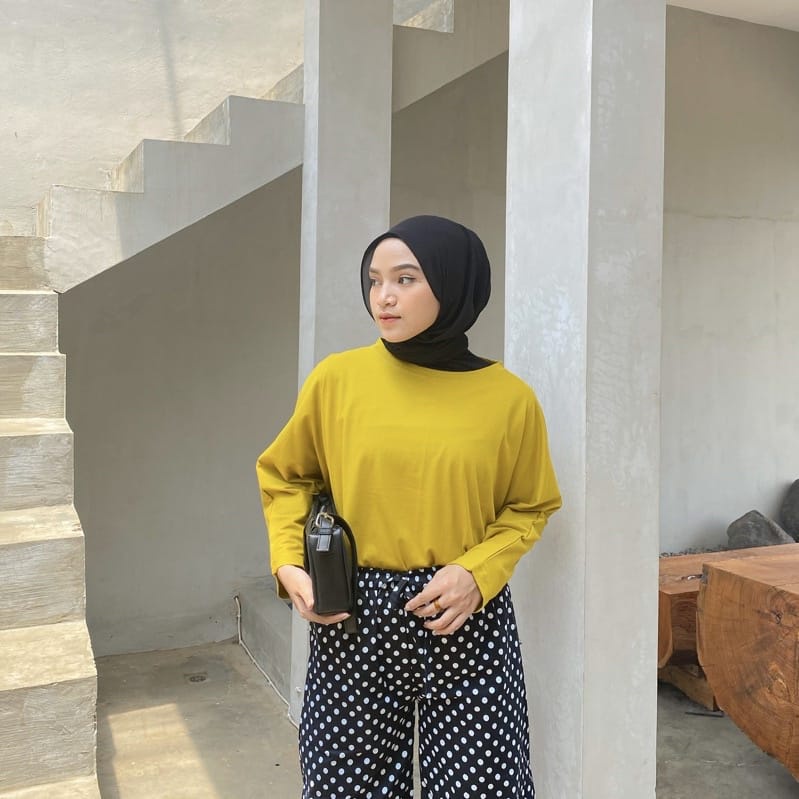 BEFAST - ZEC OOTD Blouse EDYA /Alana Oversize Batwing Blouse / Blouse Wanita / Blouse Oversize Kekiniaan Remaja Wanita / Blouse Polos Casual / Outfit Selebgram Trendy / Terlaris / Keluaran Terbaru