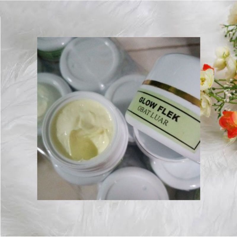 CREAM MALAM PEMUTIH HQ5 GLOW FLEK