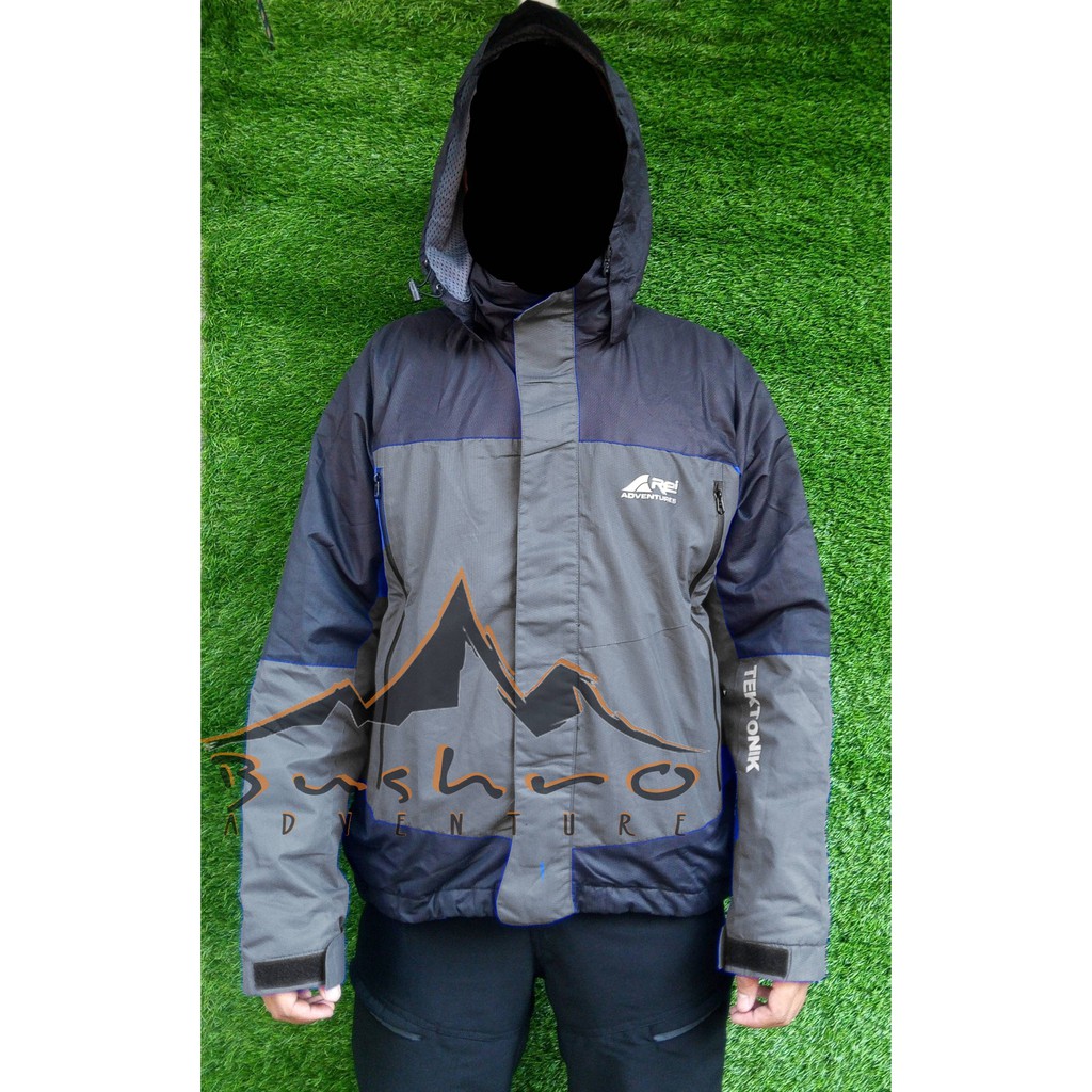 Jaket Gunung REI Outdoor - Jaket Outdor AREI Adventure Tektonik