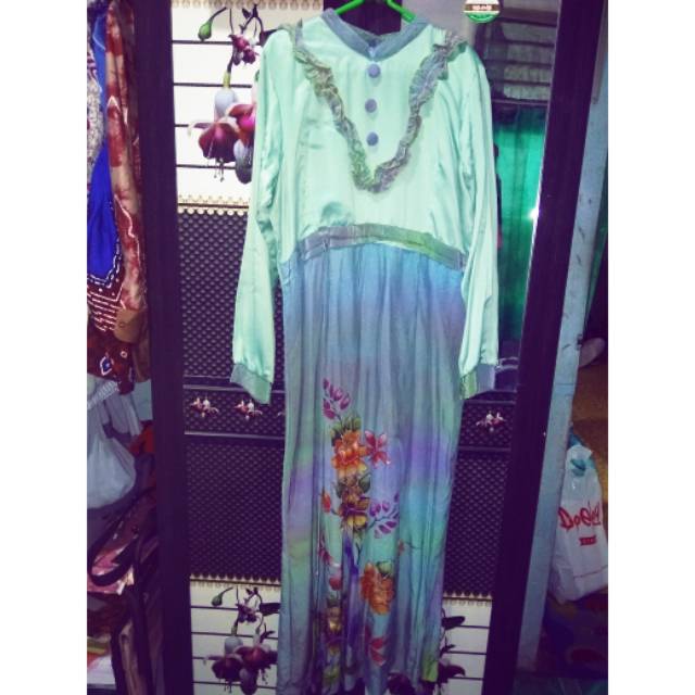 Preloved gamis satin