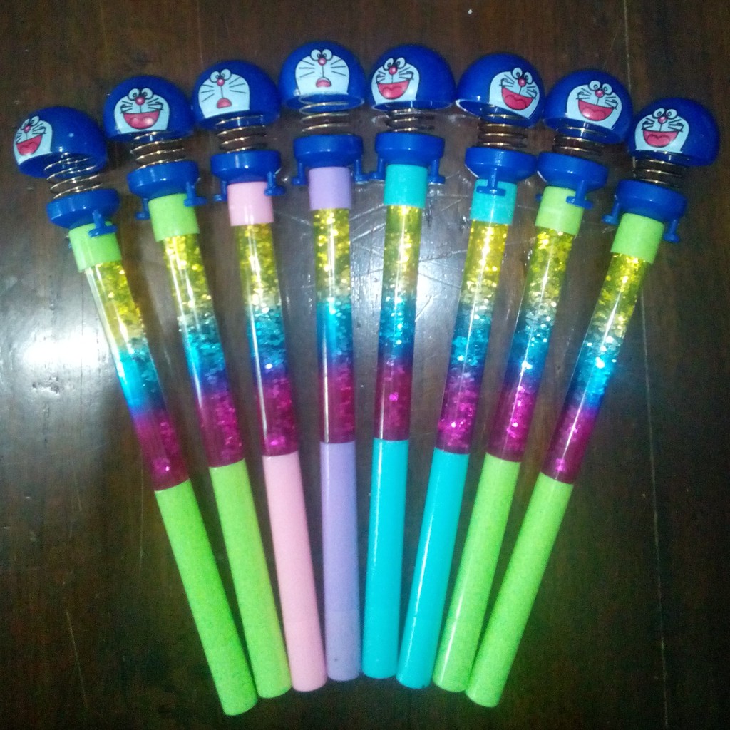 

Pulpen hiasan air gliter spring doll Doraemon 1 pack