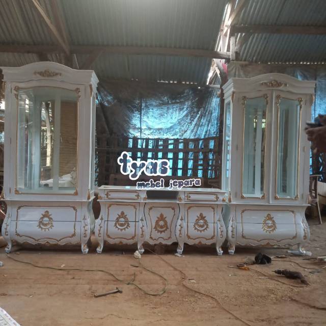 bufet tv duco putih,bufet hias mebel jepara