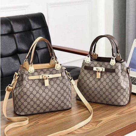 225, tas premium selempang wanita import fashion tas sling bag dan hand bag wanita terkiniian cantik best seller dan termurah rdno terpopular