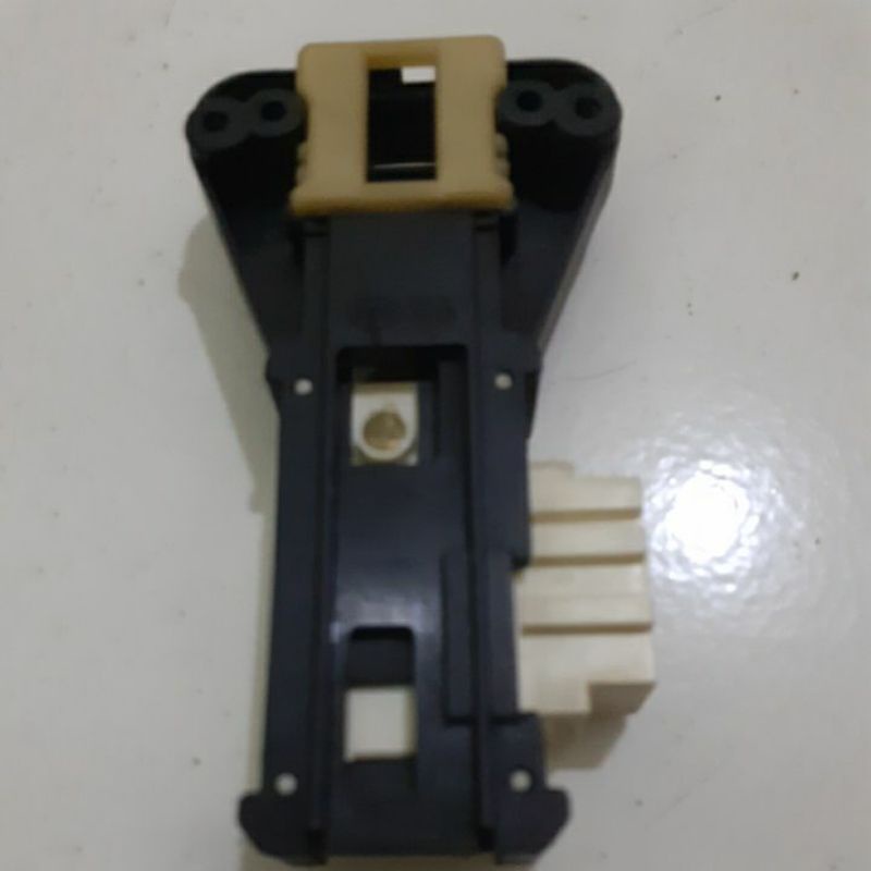 Door lock mesin cuci samsung front loding DC64 01538A original