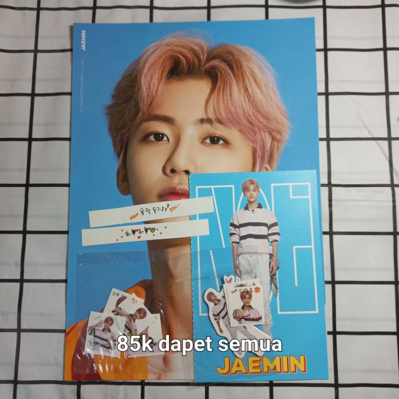 POSTCARD CALENDER STICKER POSTER A4 SEASON'S GREETING 2019 NCT JAEMIN NANA