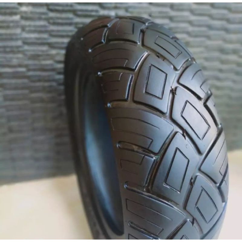 ban vespa matic ukuran 120/70 ring 10 merek random/ban vespa matic tubeles