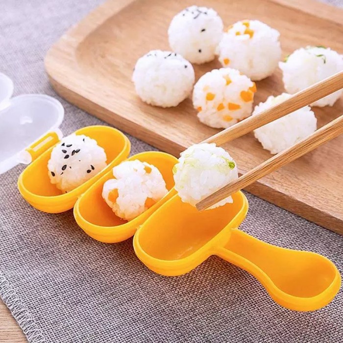 Cetakan Bola Nasi Plus Centong 2in1 Penambah Nafsu Makan Anak Rice Ball Shaker Bentuk Makanan Bento Sushi DIY Alat Pembuat Bola Nasi Onigiri Babymaniashopid