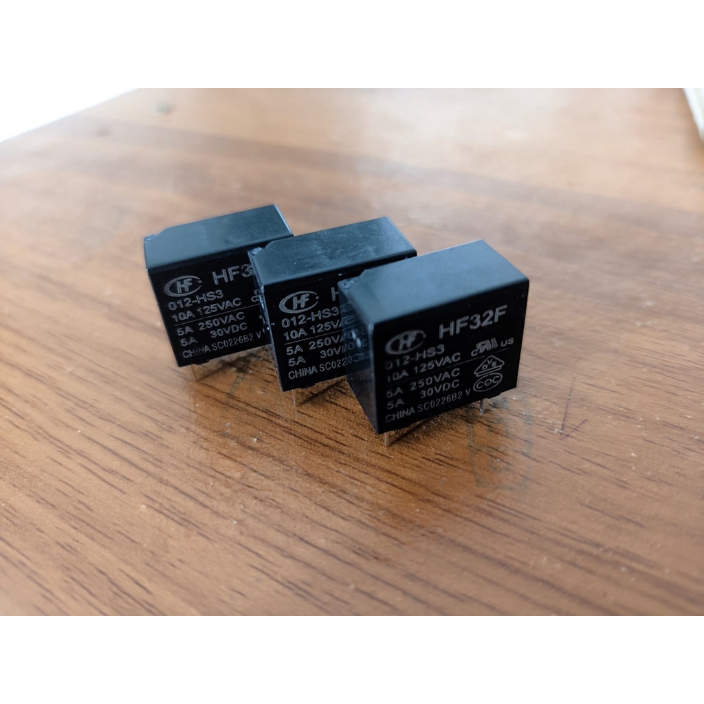 SSR JZC HF32F 012-HS3 4Pin