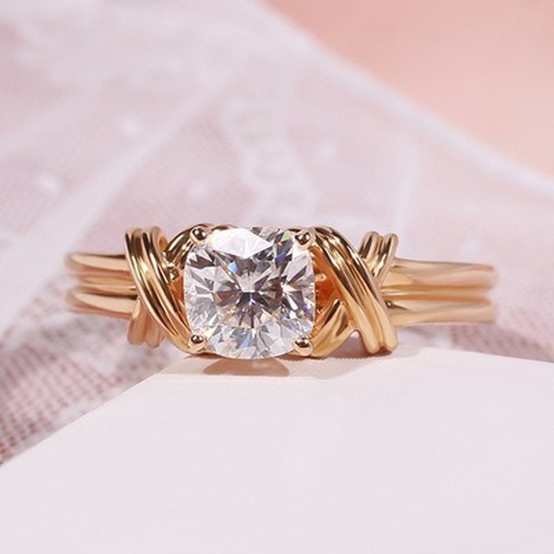 18k Emas Baja Titanium Cincin Pernikahan Kristal Berlian Fashion Perhiasan Wanita Sederhana Rings