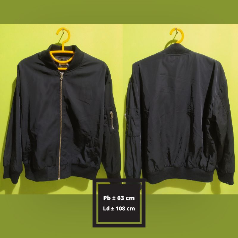 Colza Jaket Bomber Tipis Second Hitam Seken Bekas PL Murah