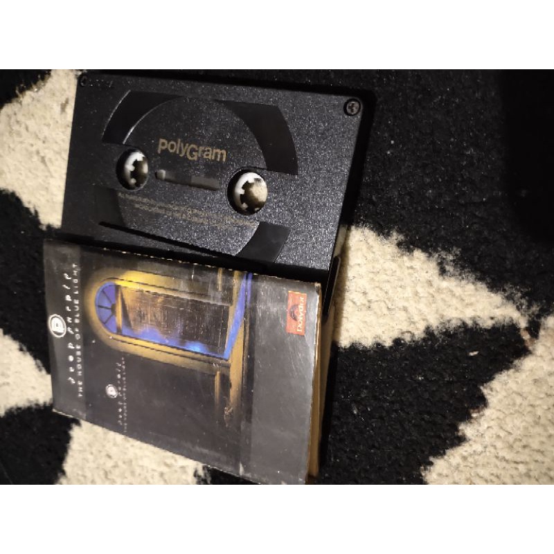 kaset pita deep purple / the house of blue light