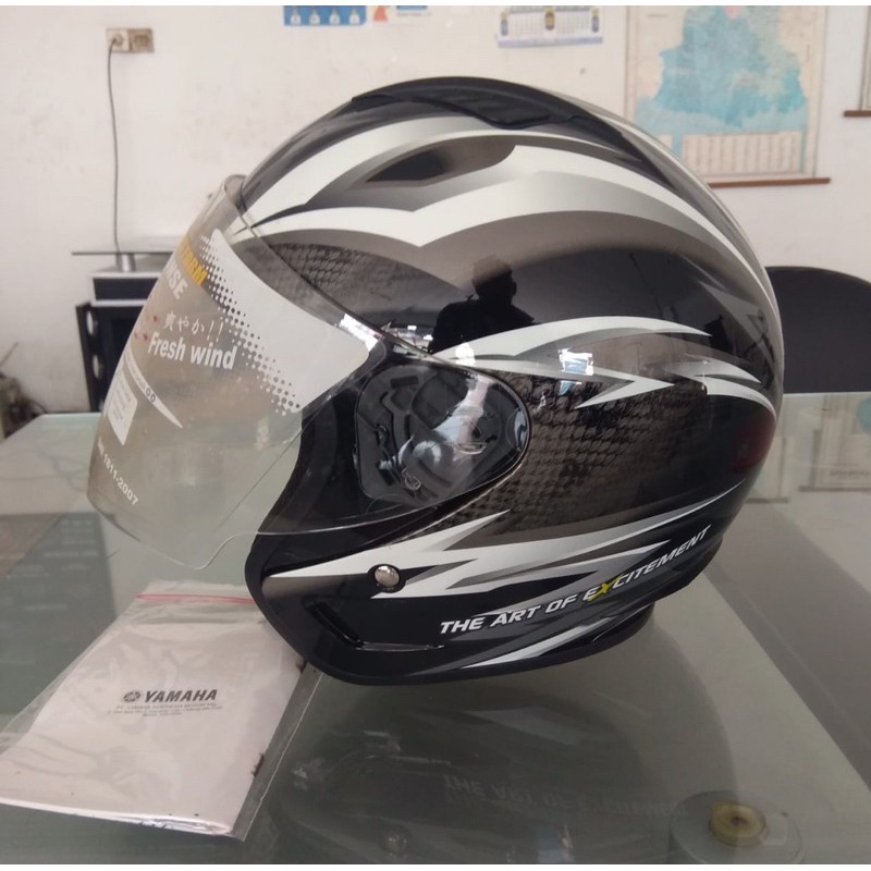 Helm Half Face Yamaha