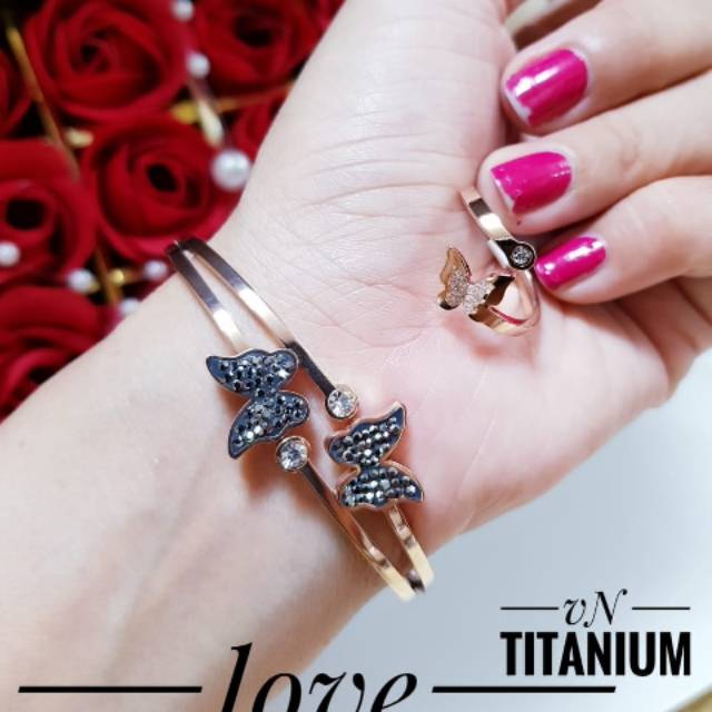 Titanium gelang dan cincin 1350j