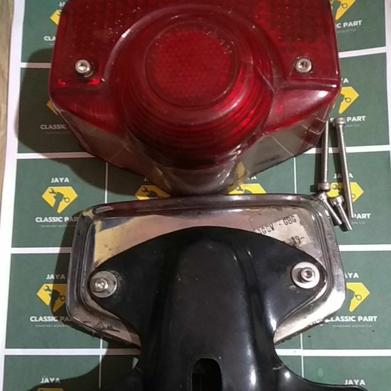 BAUT MIKA KACA STOP LAMP/LAMPU BELAKANG C70 C80 CB100 CB125 GL100 GL125 BAUD L STAINLESS
