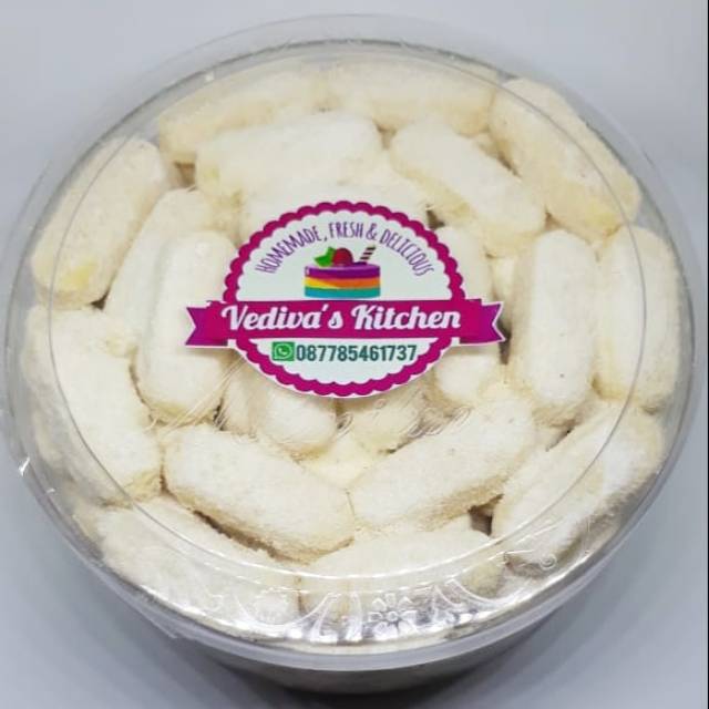 

PUTRI SALJU ｜SNOW WHITE