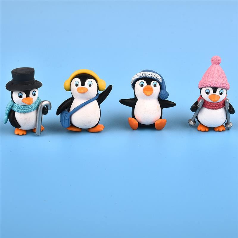 4 Pcs Ornamen Boneka Penguin Lumut Gantung Untuk Dekorasi Pohon Natal