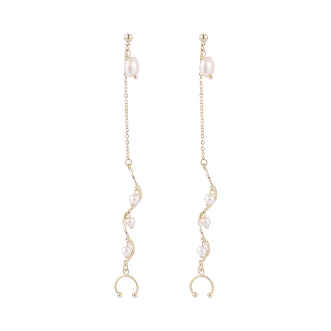 LRC Anting Tusuk Fashion Golden Pearl Chain Spiral Alloy Ear Bone Clip K42158