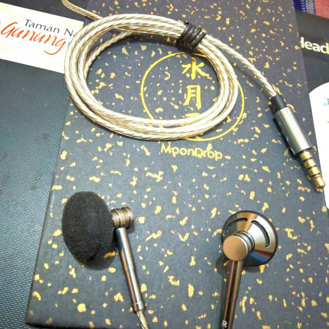 Moondrop Nameless with mic (SILVER)