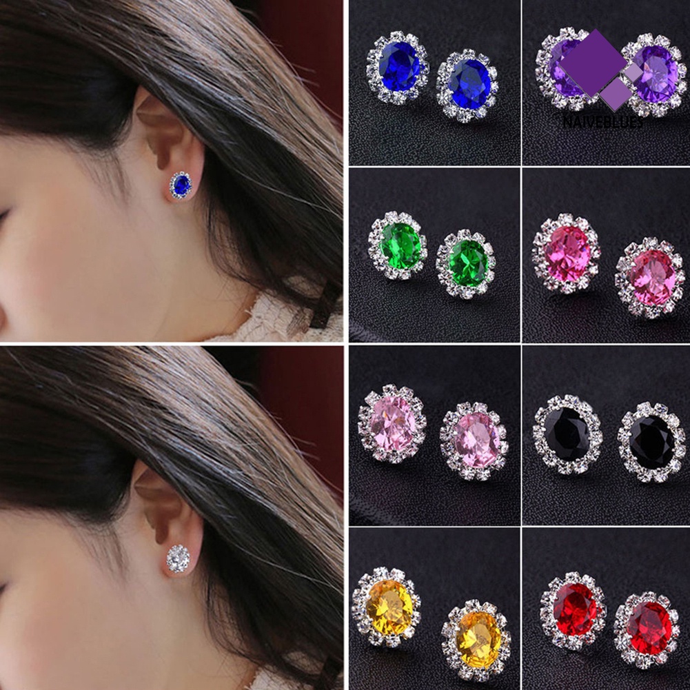 Anting Stud Bentuk Bunga Aksen Berlian Imitasi Untuk Wanita