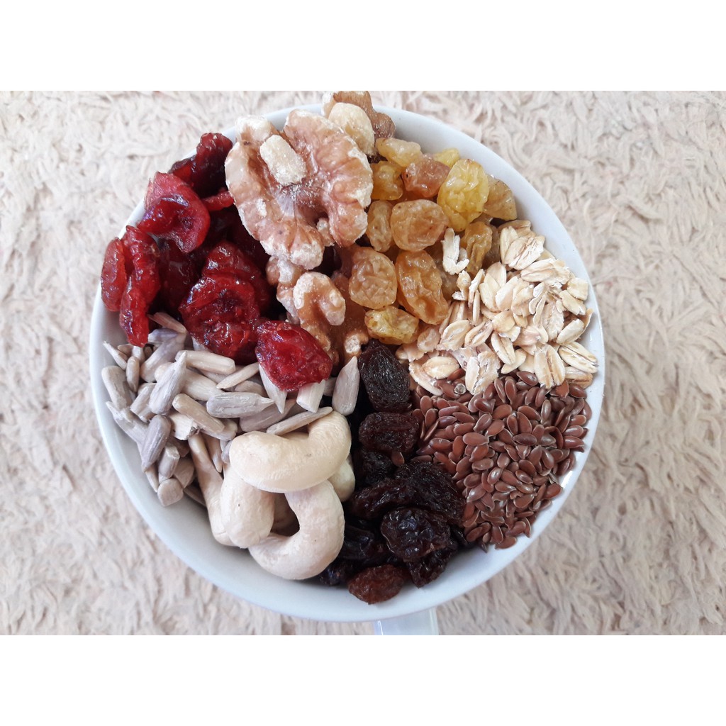 

Healthy Granola Xed C 500 Gram ( Walnut , Mete , Cranberry , Oat )