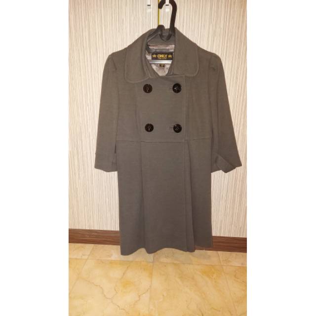 Winter coat (preloved)