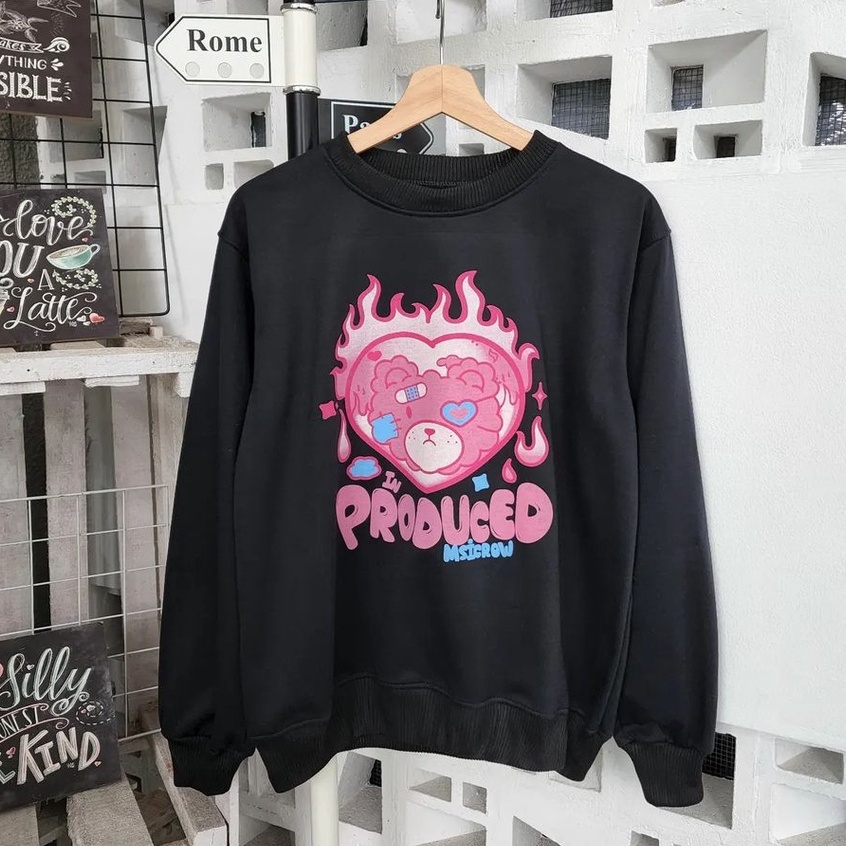 Sweatshirt Love in Produced Sweater Basic Motif Karakter Lucu