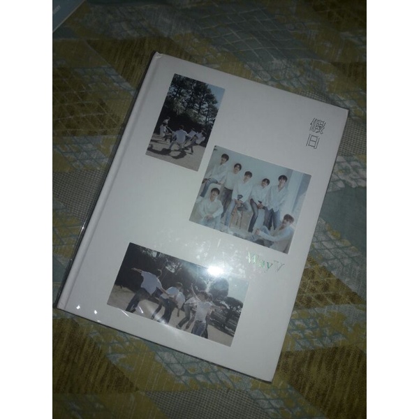 WAYV Holiday photobook