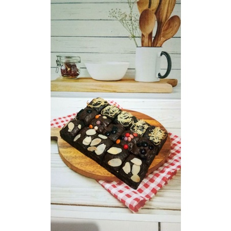 

Brownies Panggang uk. 15x10cm