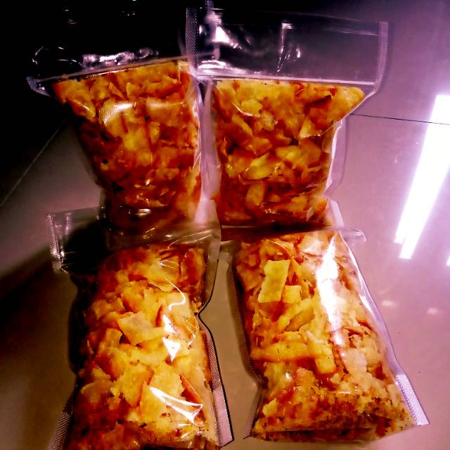 

Keripik singkong original rebus di goreng renyah dan gurih