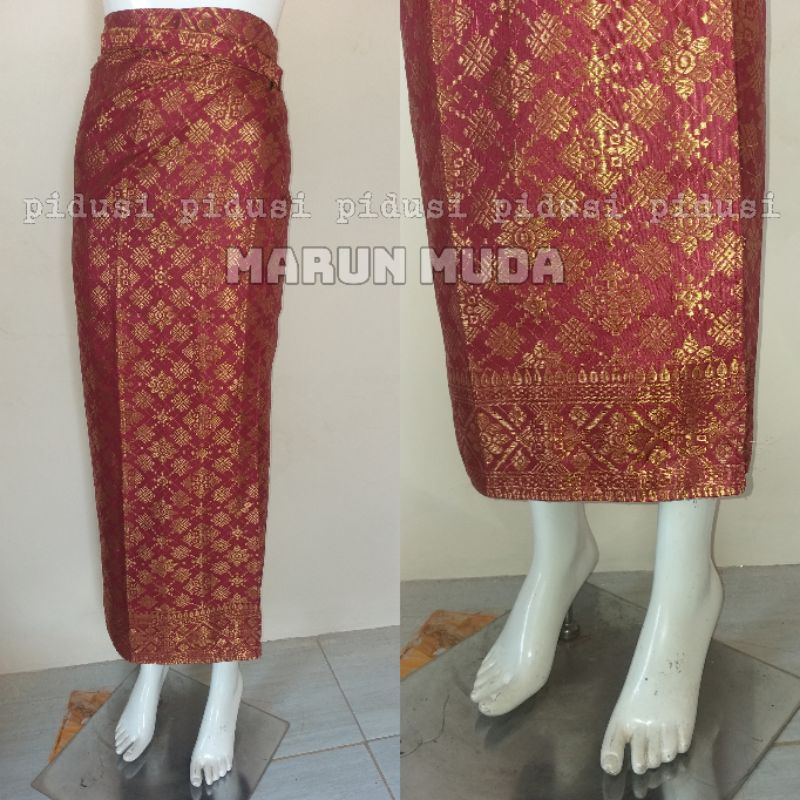 Rok songket lilit kecubung