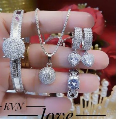 Xuping Set Perhiasan Wanita RC16