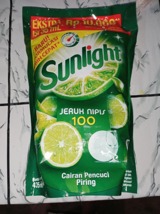 Sunlight Sabun Cuci Piring Jeruk Nipis