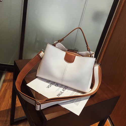 201056 Handbag Cewek Tas Selempang Wanita Import Slingbag Cewe Impor (1 KG MUAT 2) CR7189 GT1210 BQ2611 LT1589 EL300 BTH8088