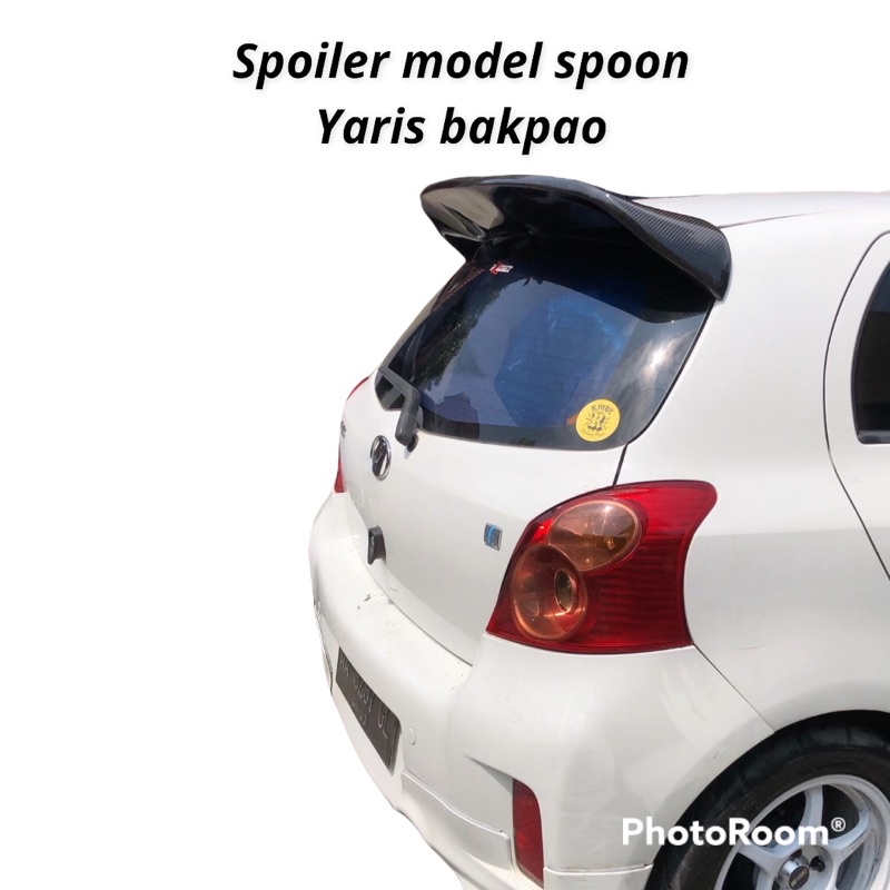 spoiler karbon yaris