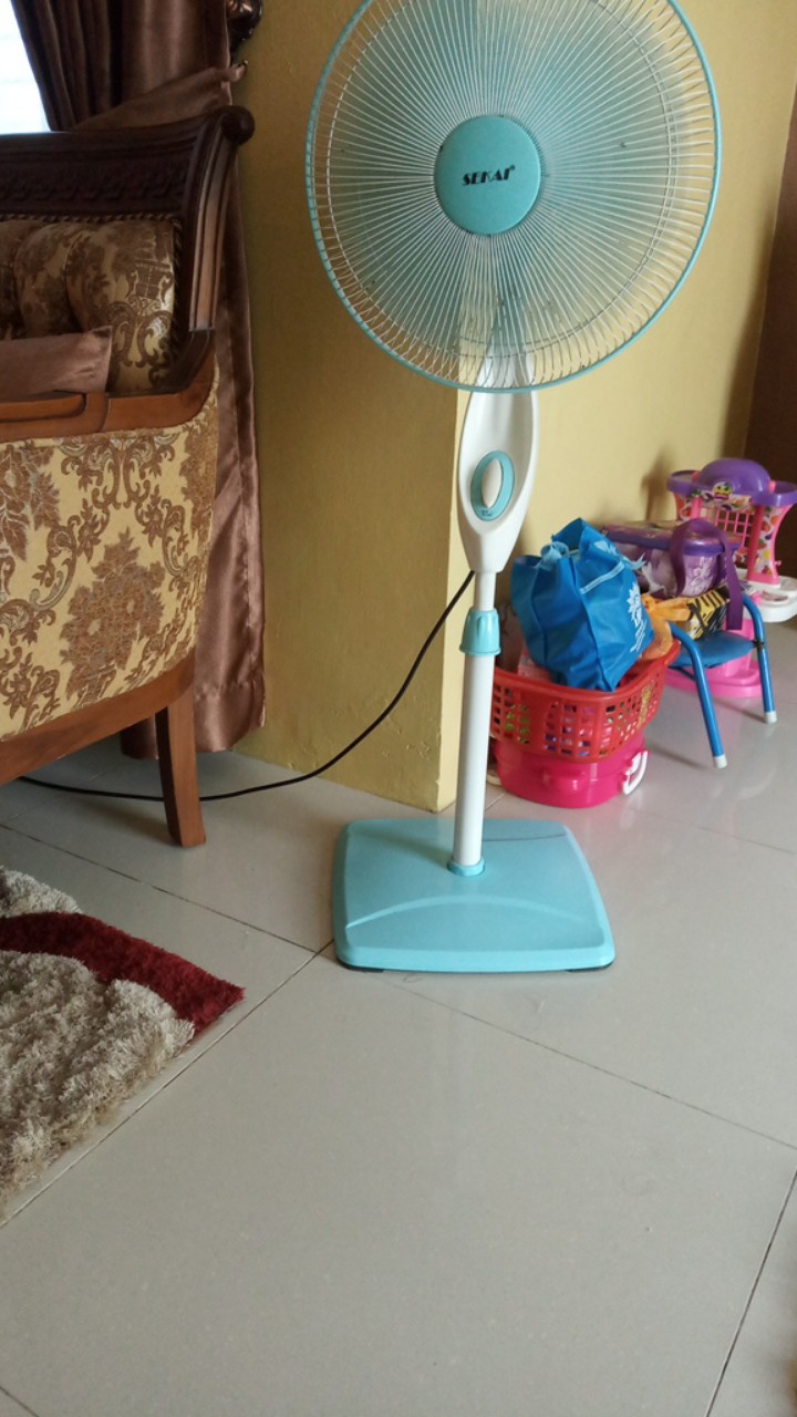 Tik Tak Lemari Nikel / Grendel Jepit.1lusin Isi 12pcs