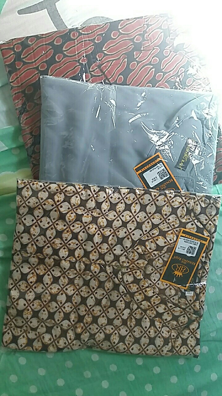 Benang Raja Tunik Batik Wanita